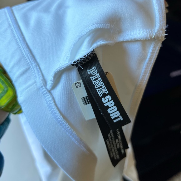 NWT Victoria Secret Pink Sport ultimate lightly lined one shoulder white bra. - Picture 14 of 15